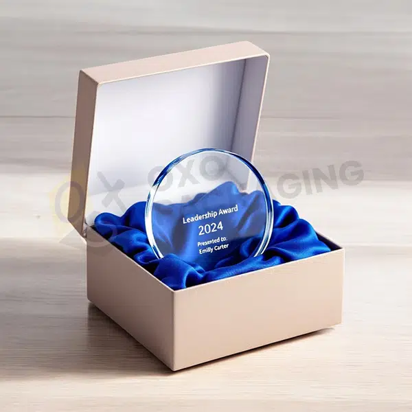 Custom Award Presentation Packaging