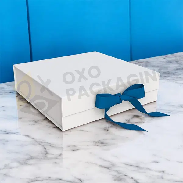 customized white magnetic boxes