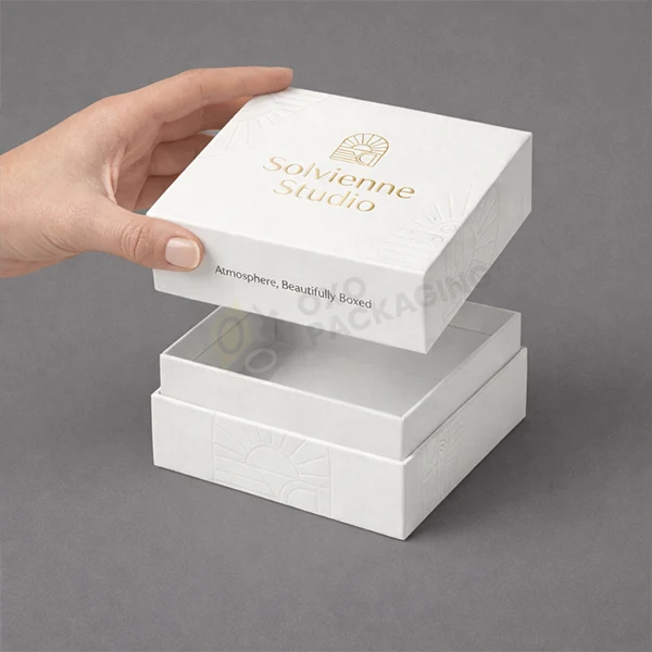 white rigid boxes